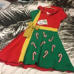 Present sweater dress ❤️💚